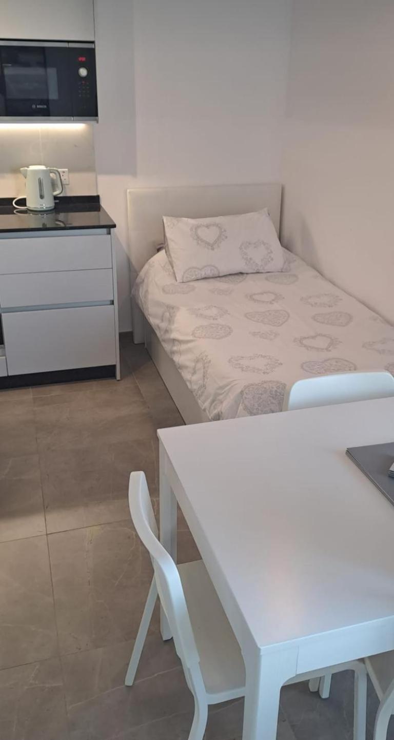 Beautiful Studio In Gibraltar - E1 Exterior foto